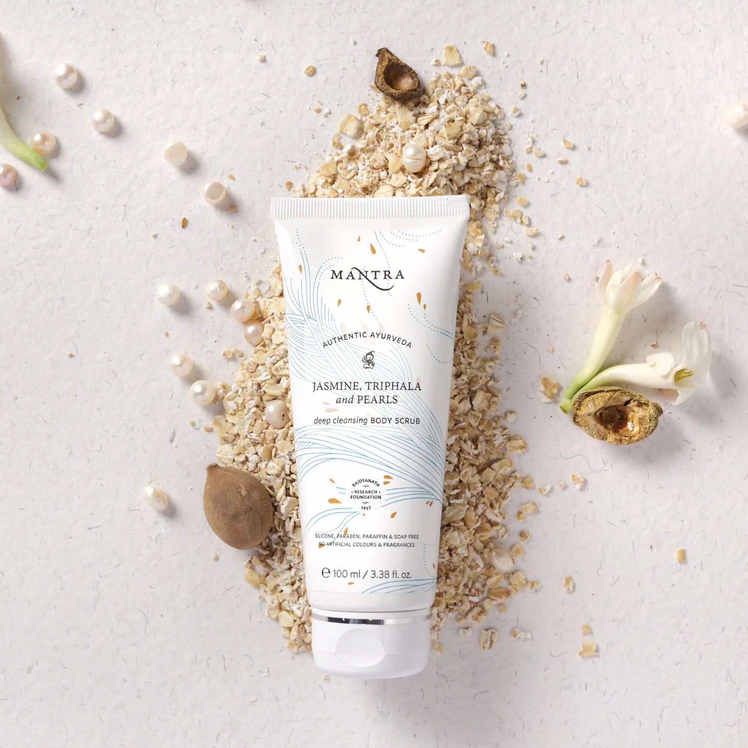 Mantra Jasmine Triphala And Pearls Deep Cleansing Body Scrub